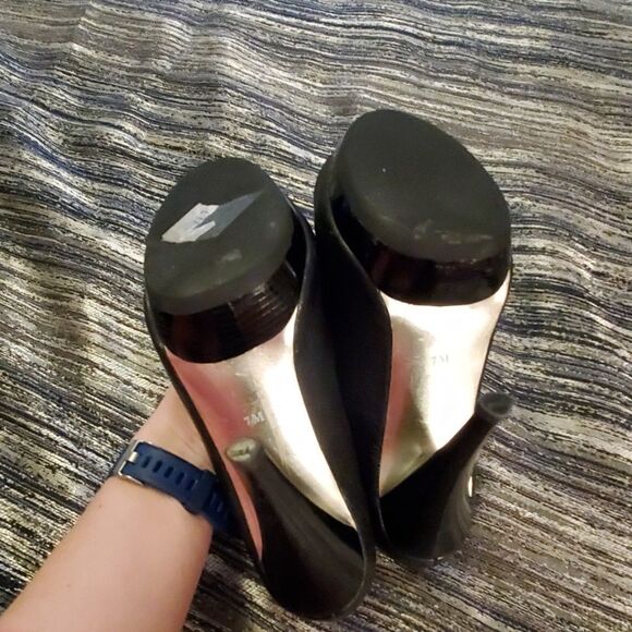 Black Michael Kors heels size 7 - Picture 4 of 9
